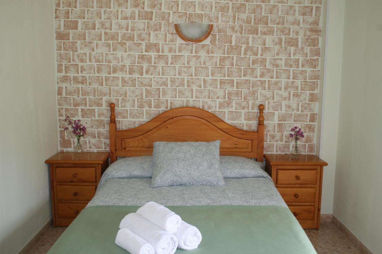 Fonda Naval Hotel Escalona  Ngoại thất bức ảnh