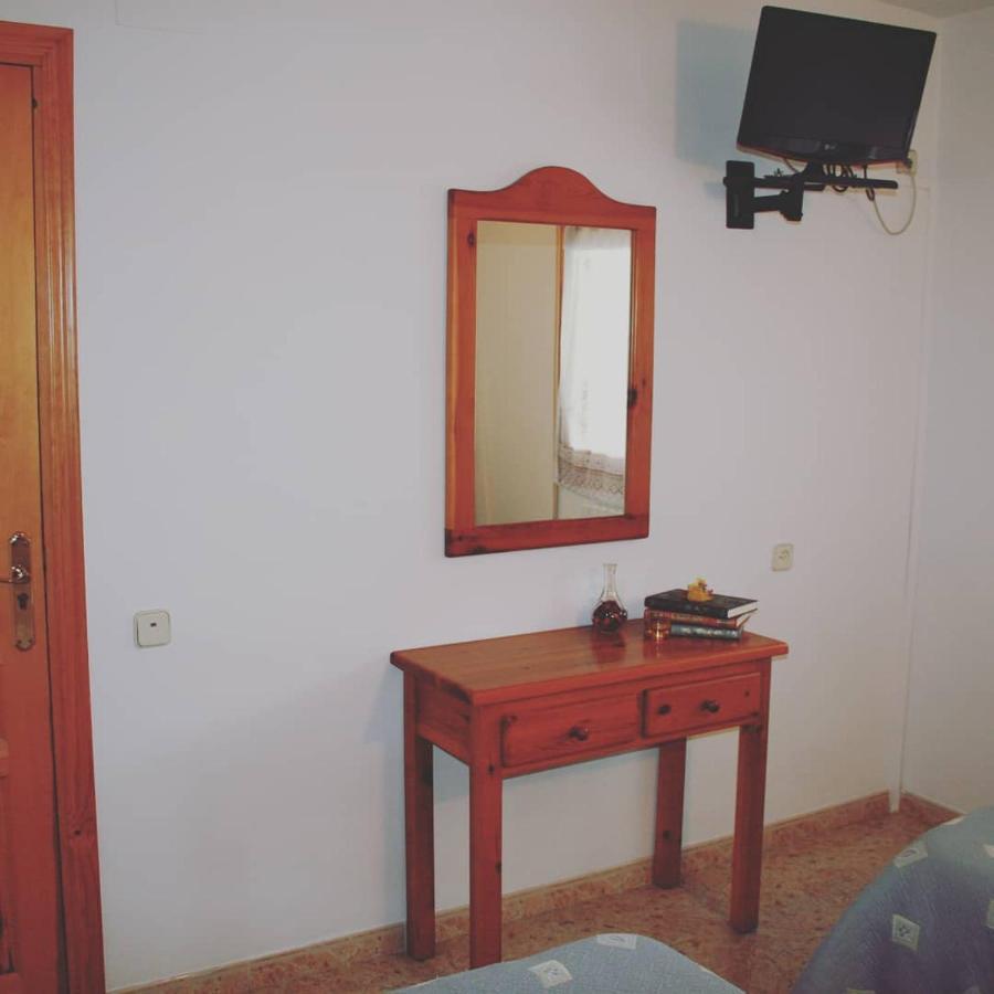 Fonda Naval Hotel Escalona  Ngoại thất bức ảnh